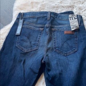 Joe’s Jeans - The Honey Booty Fit